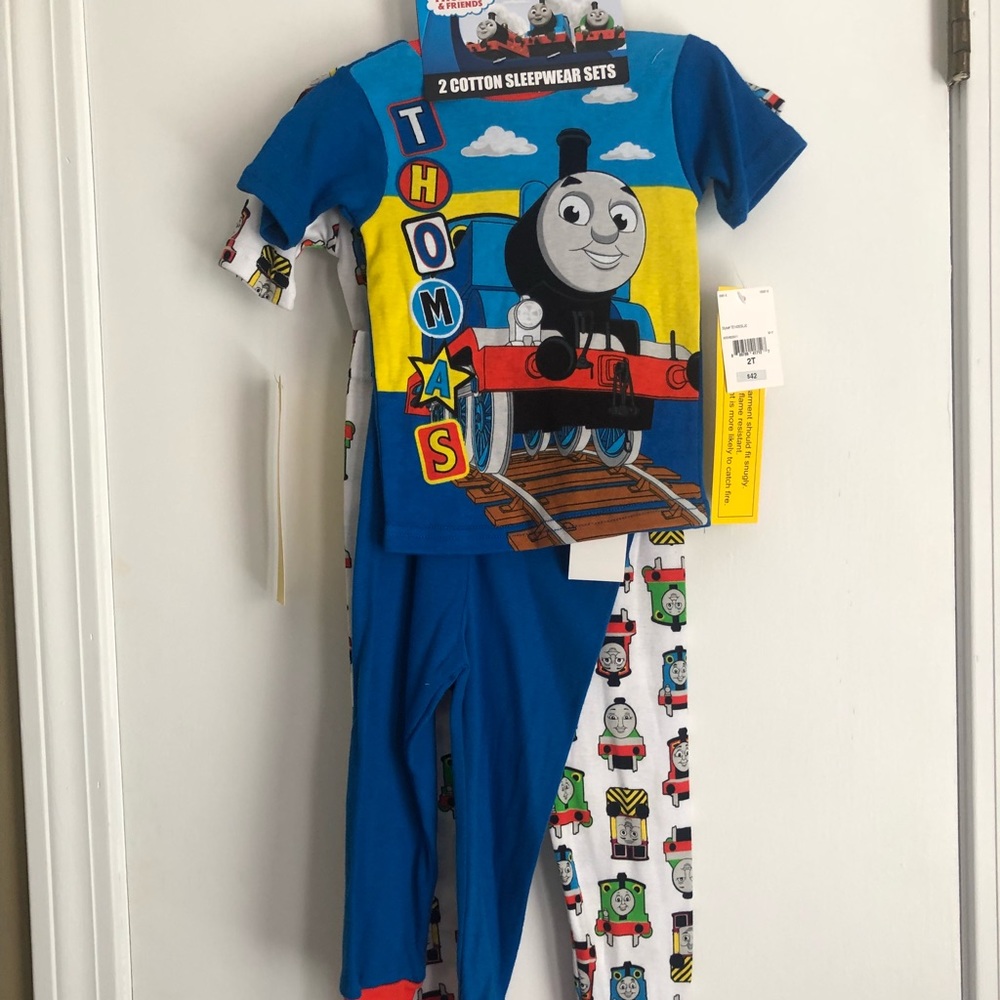 Thomas the Train 4-apiece PJ set!